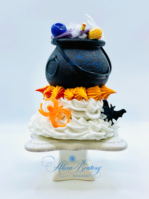 Witch's Cauldron Cup Topper